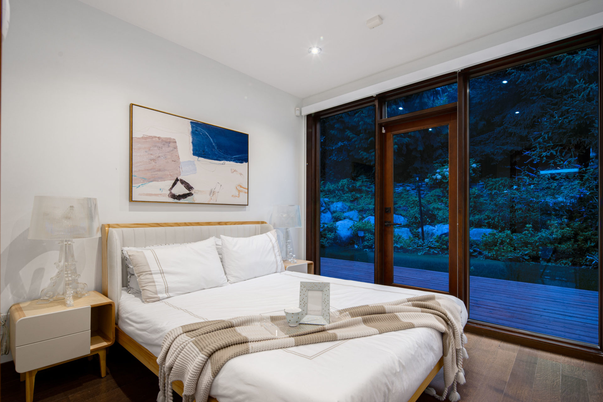 CONTEMPORARY ARCHITECTURAL HOME- 3175 Dickinson Crescent, West Vancouver